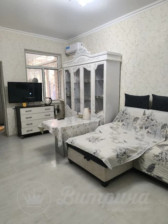 Коттедж 3 комнаты,0,8 сотки 