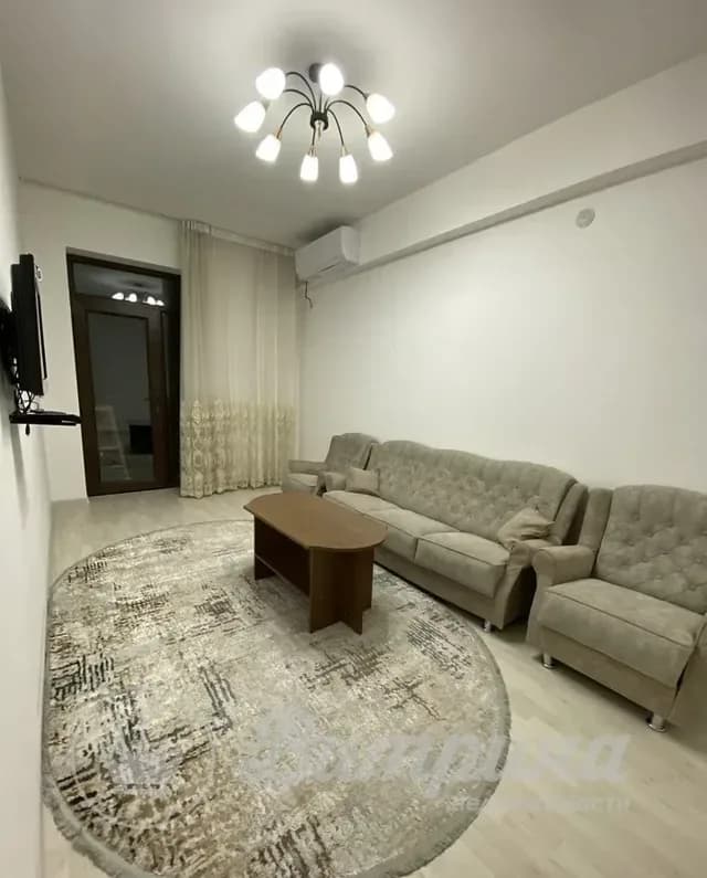 2-комнатная квартира Алмазарский