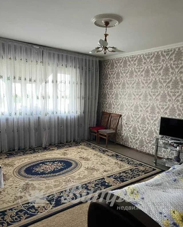 3-комнатная квартира Дархан