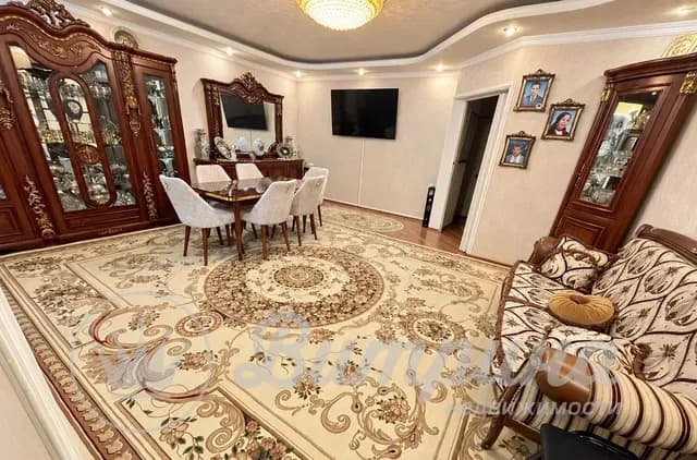 5-комнатная квартира на Ганге, 3+2