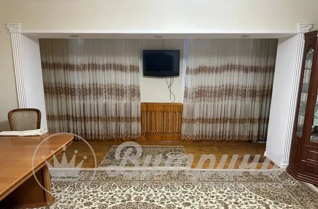 2-комнатная квартира в Яшнабаде