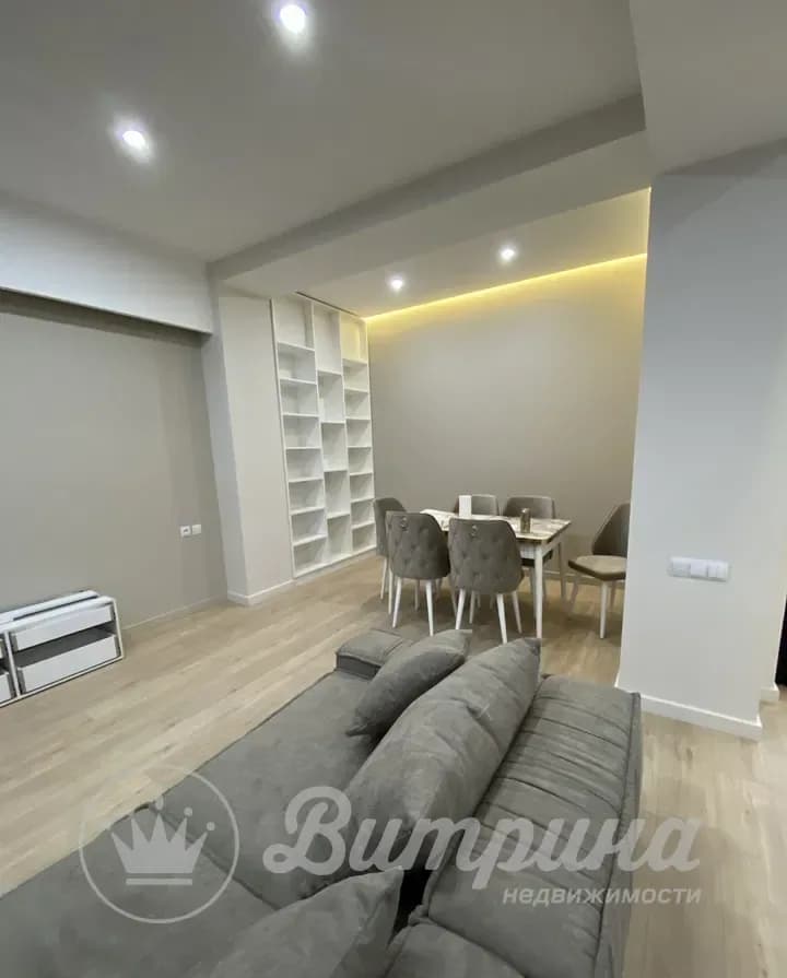 3-комнатная квартира  — 1