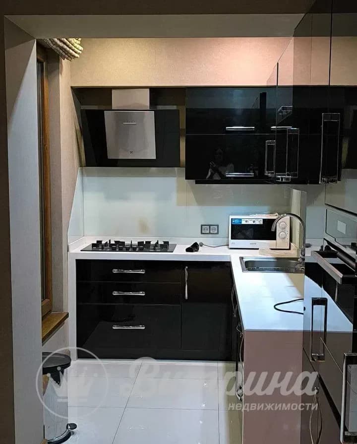 2-комнатная квартира в Новомосковской — 8