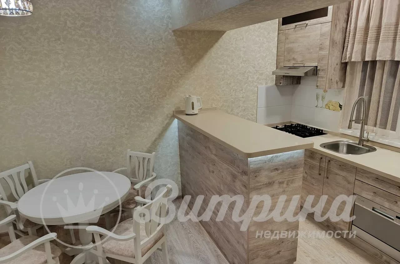 2-комнатная шикарная квартира в ЦУМе — 4