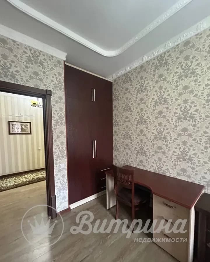 3-комнатная квартира в Мирабаде — 3