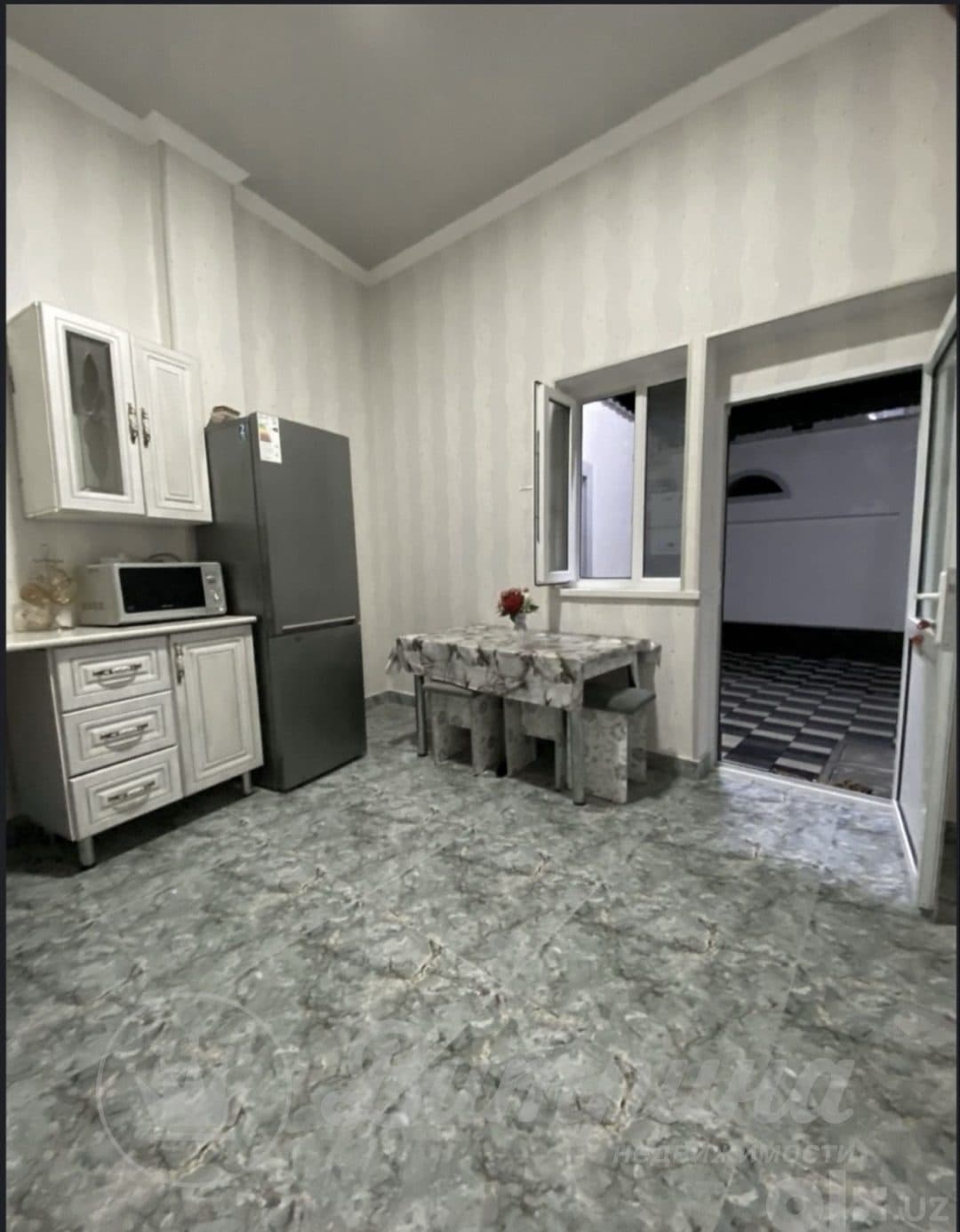 Дом- 4 комнаты 2,5 сотки  — 5