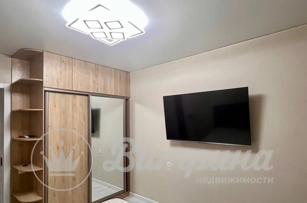 3-комнатная квартира Метро Космонавтов — 4