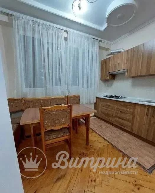 4-х комнатная квартира Госпитальный, Анор