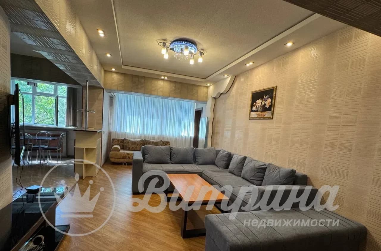 3-комнатная квартира ЦУМ, Голубые купола  — 1