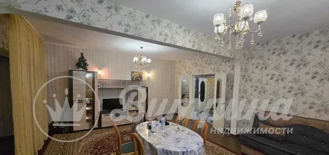 4-комнатная квартира Мирзо-Улугбекский