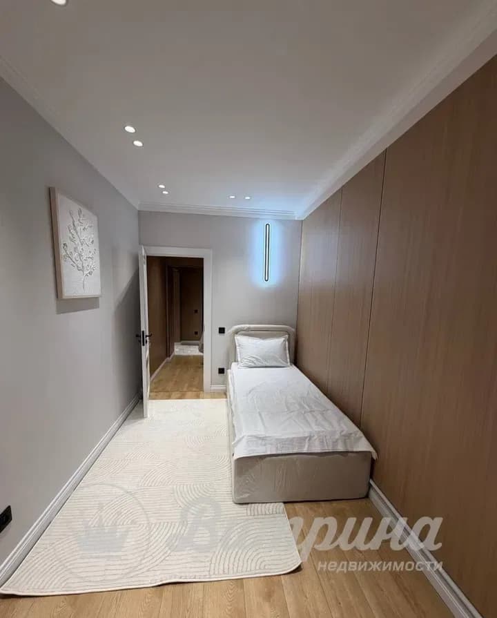 4-комнатная квартира метро Ойбек — 5