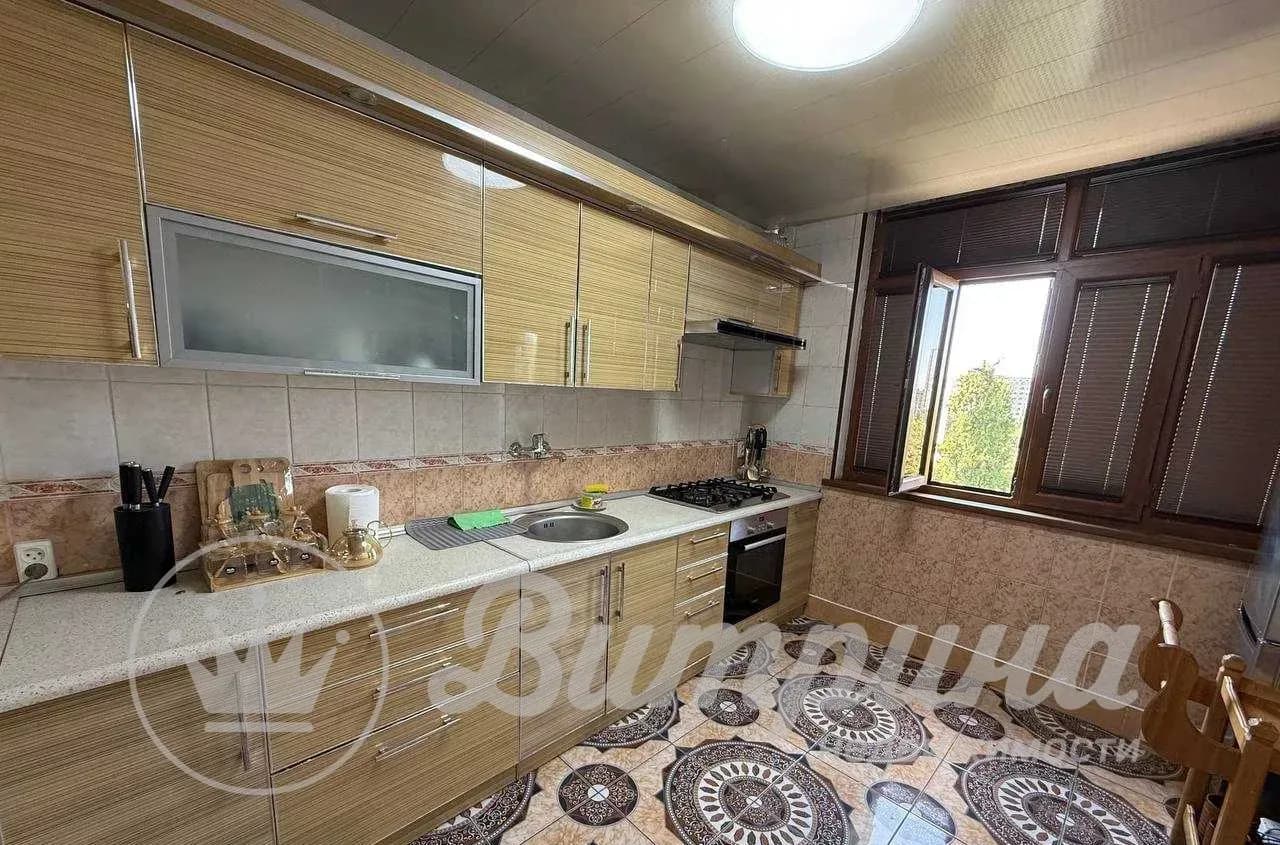 3-комнатная квартира Дружба Народов — 4