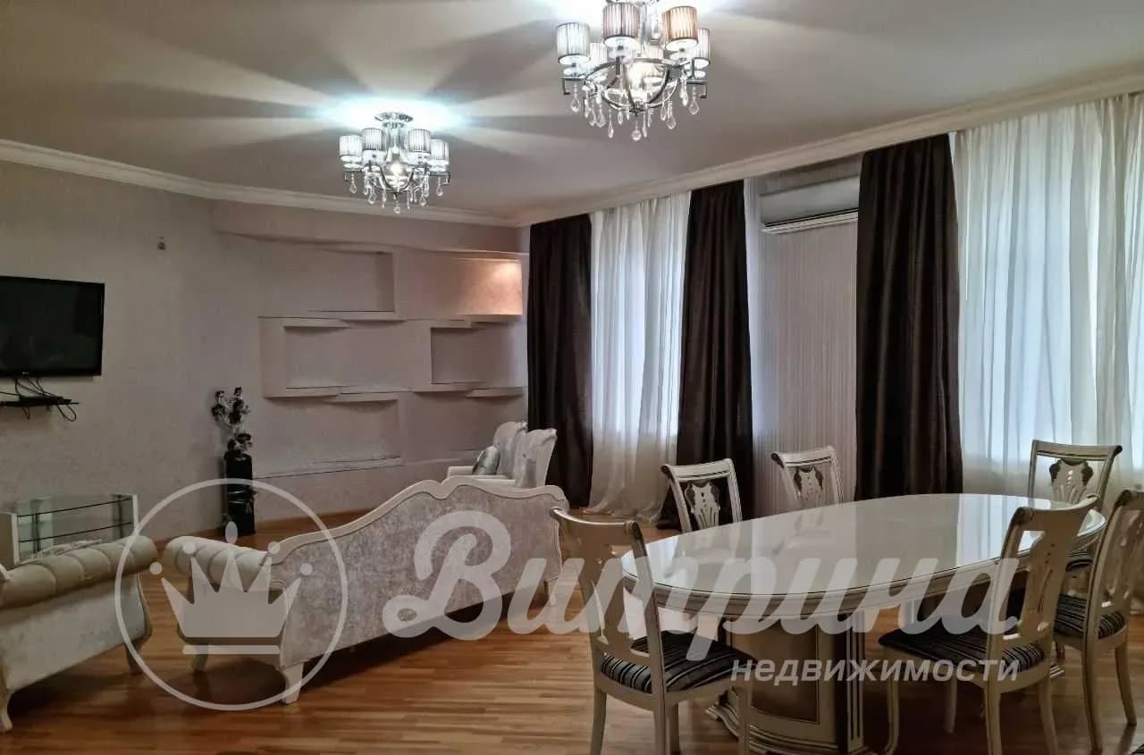 4-комнатная квартира Ойбек — 2