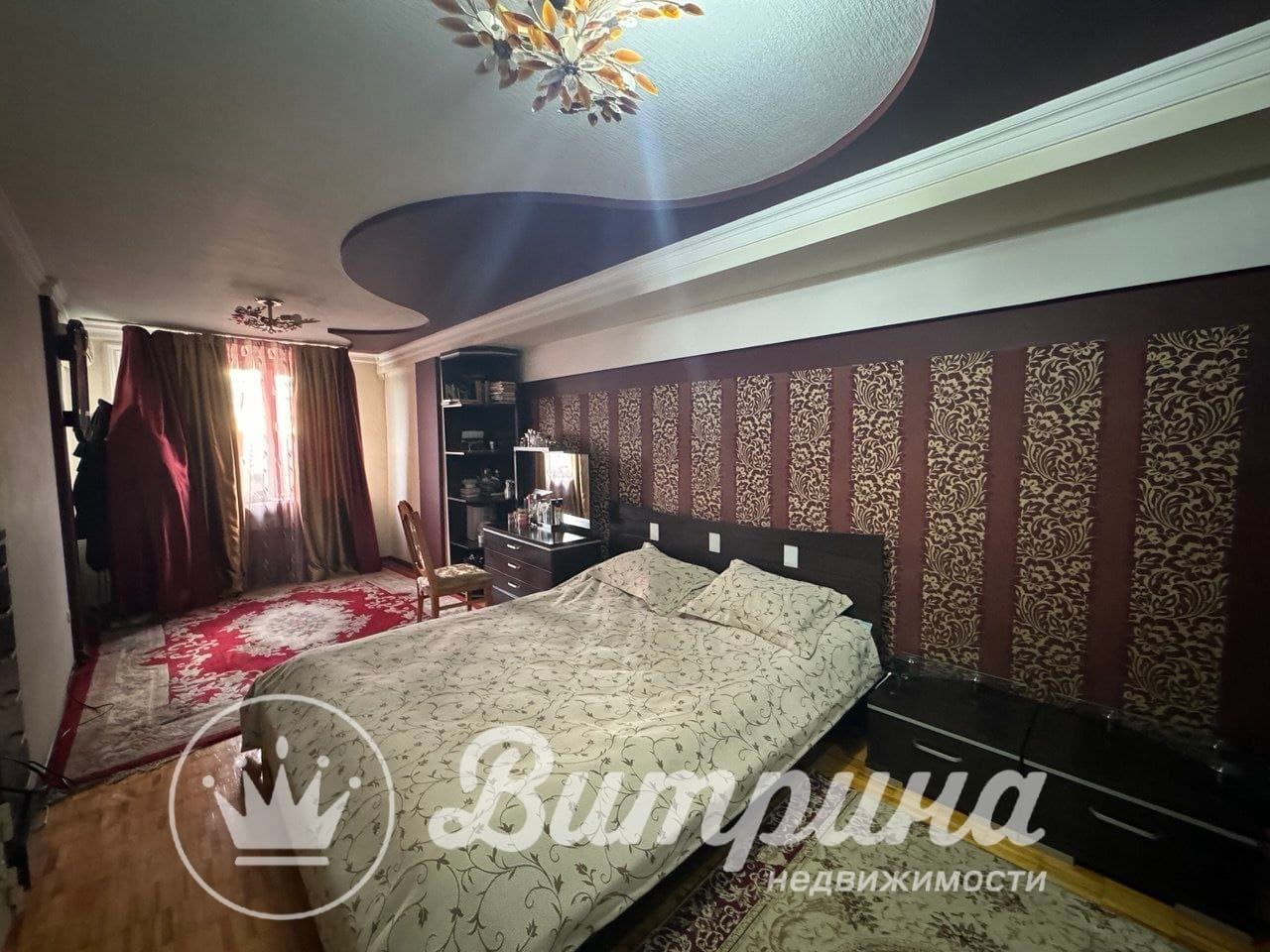 Улица Фурката,  Дворец "Дружбы народов" #5комнатная