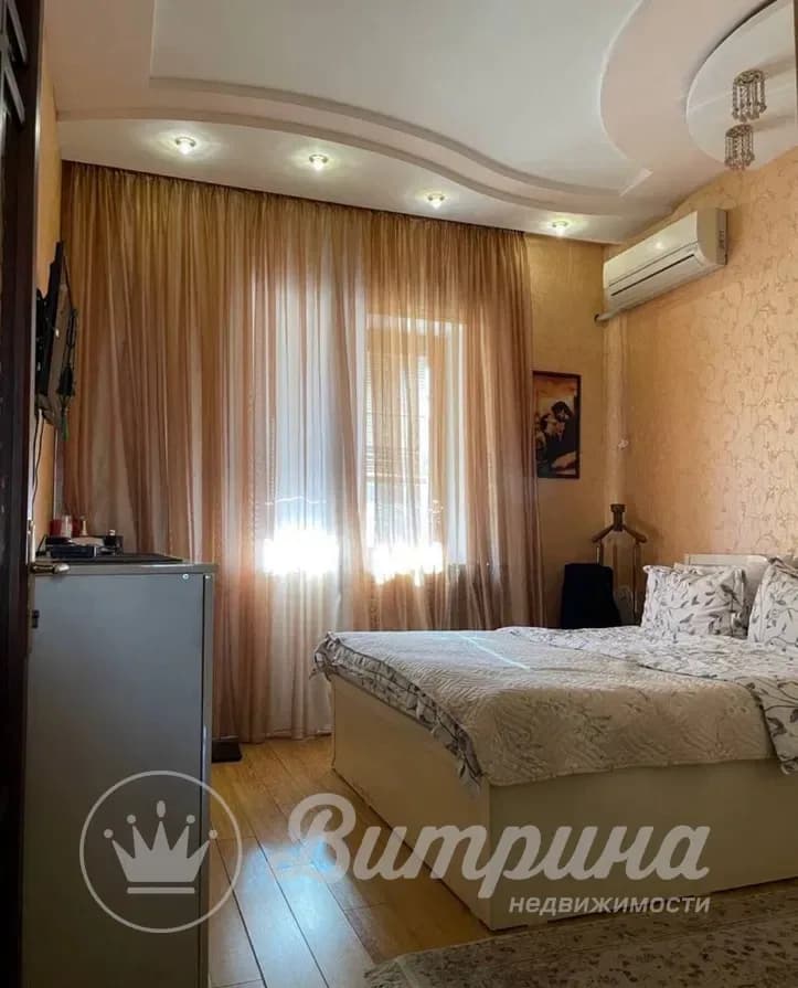 4-комнатная квартира в Мирзо Улугбеке — 1