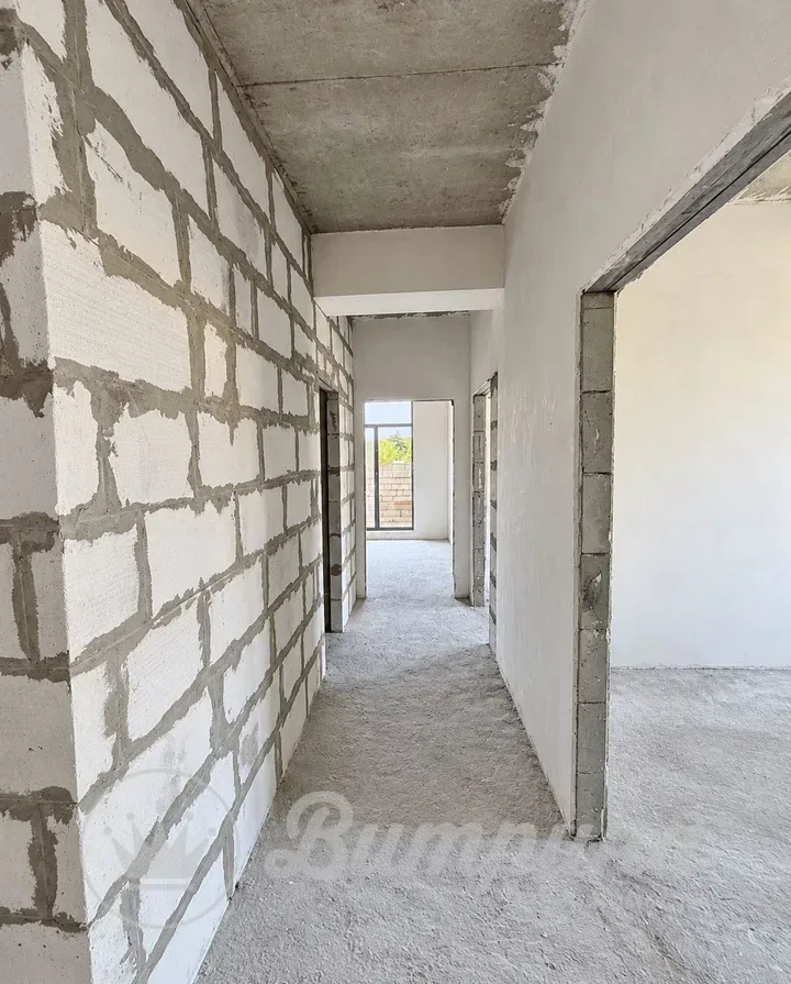Продается 4-х комнатная коробка в Аския сити — 4