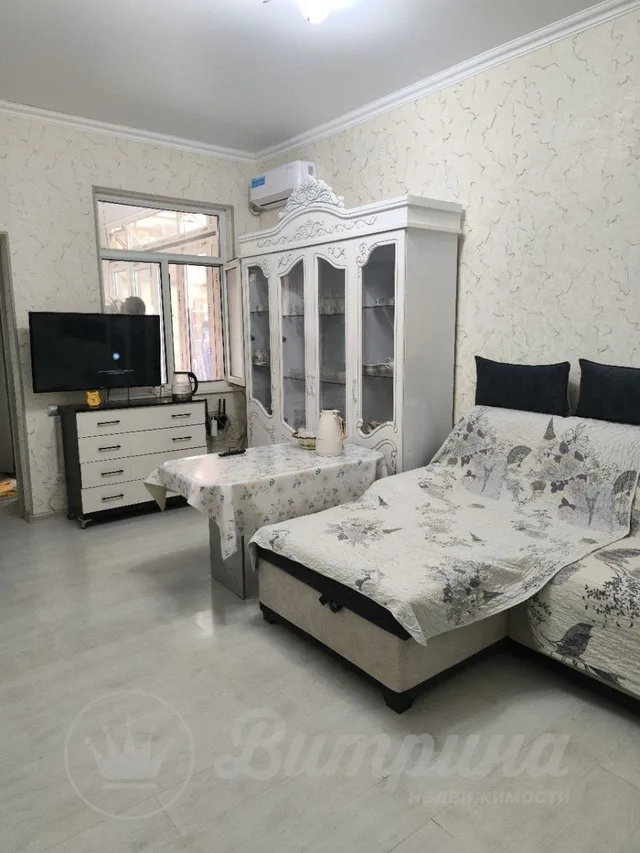 Коттедж 3 комнаты,0,8 сотки 