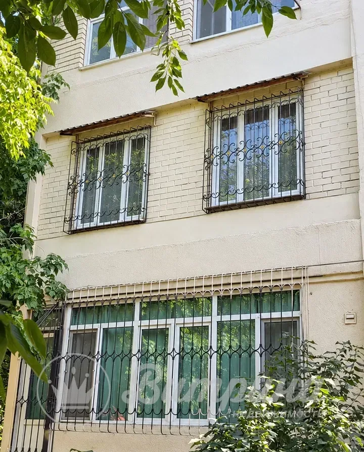 2-комнатная квартира на Ц4 — 8