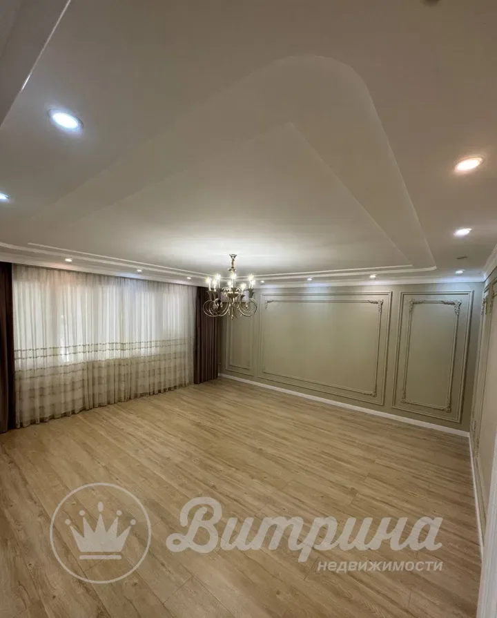 3-комнатная квартира в метро Беруний — 1