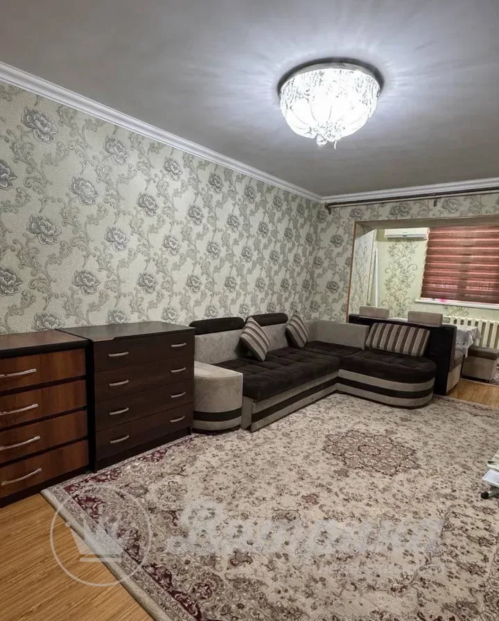 3-комнатная квартира на Максим Горький — 1