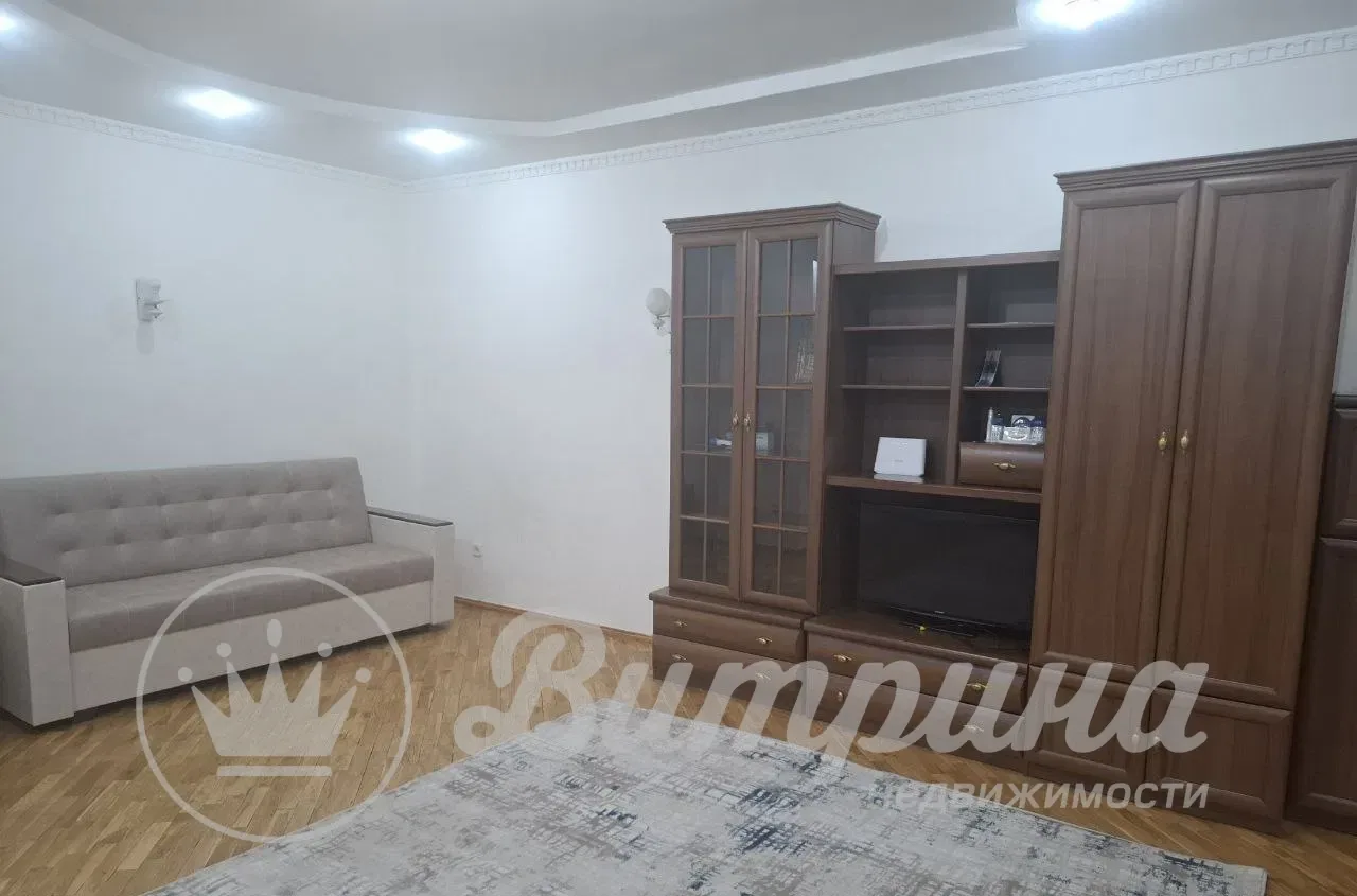 3-комнатная квартира Яккасарайский — 3