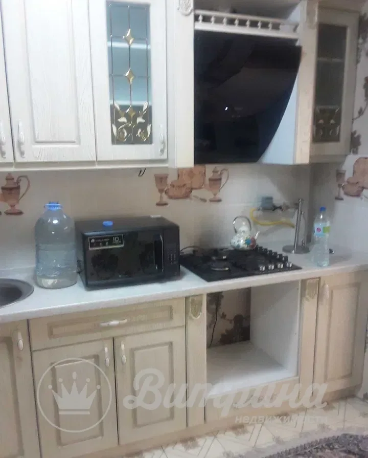 3- комнатная квартира Локаматив гостиница  — 2