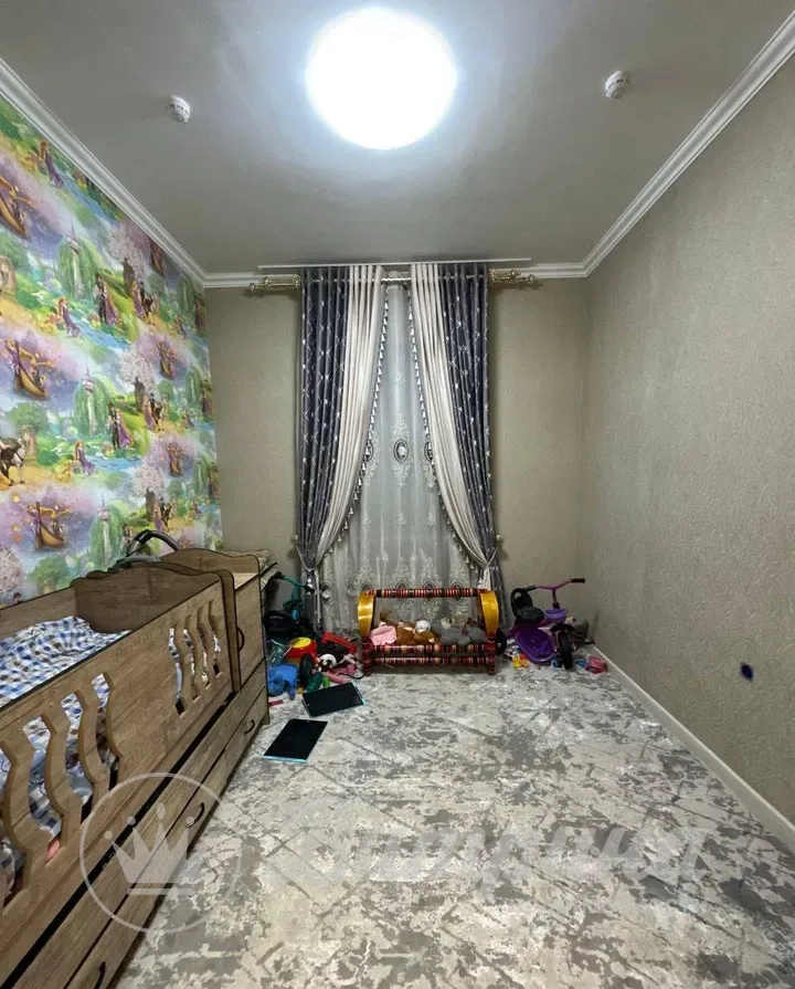 3-комнатная квартира в Сергелийском  — 2