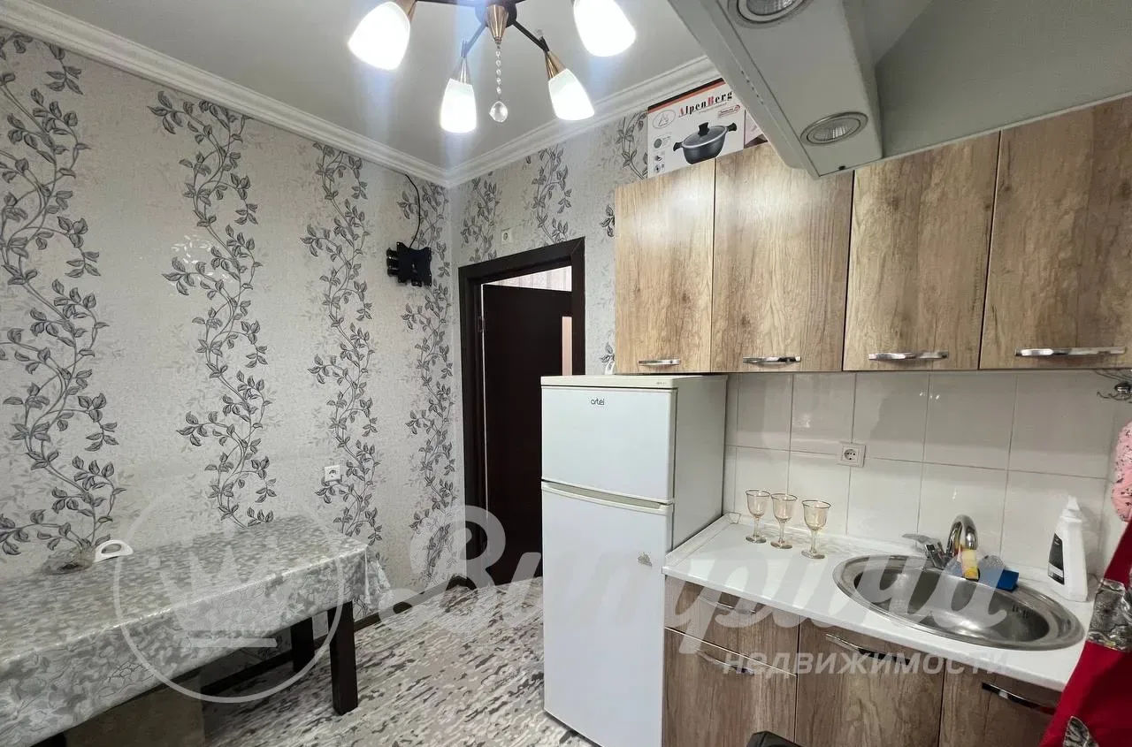3-комнатная квартира Сергелийский  — 8