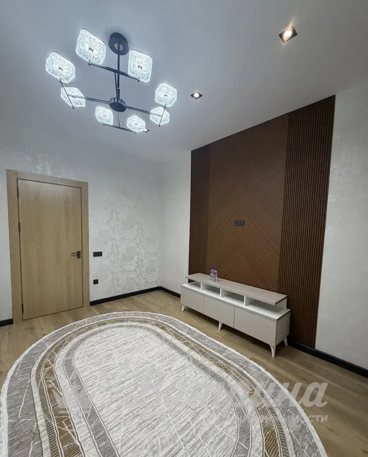 2-комнатная квартир в Гулобод  — 3