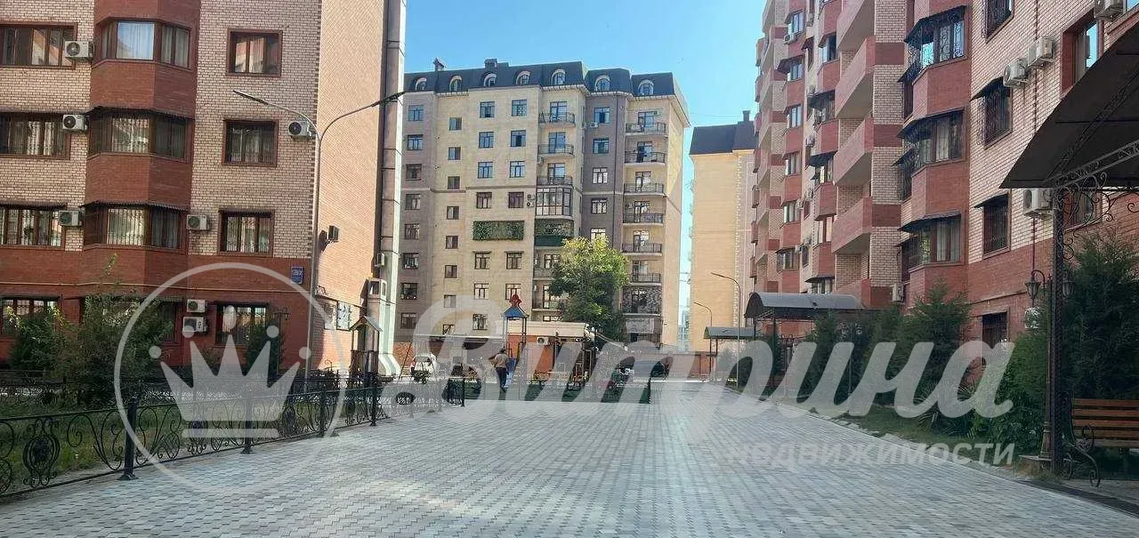 2- комнатная квартира Dream House — 1