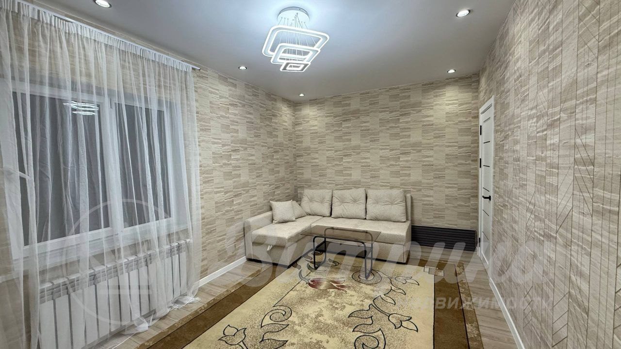 2-Комнатная на Буз-2, Эко базар — 1