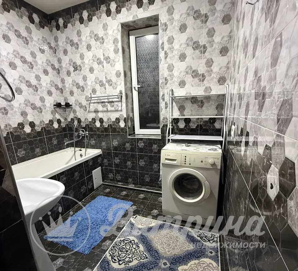 3-комнатная квартира в Геофизика  — 5
