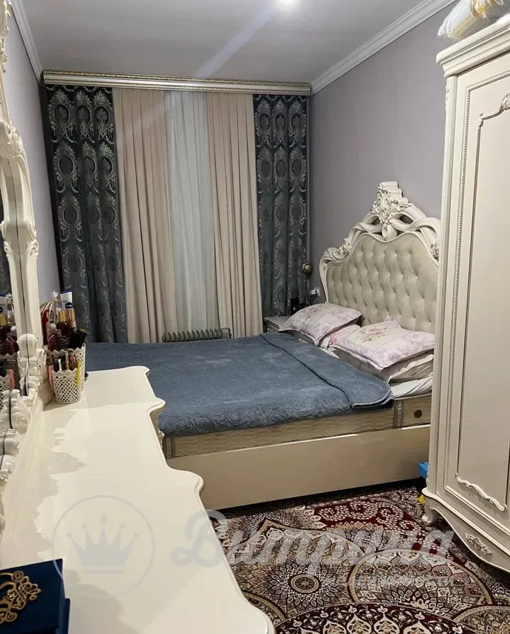 3-комнатная квартира Узбум — 3