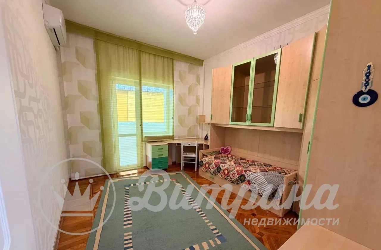 3-комнатная квартира в Мирабаде — 4