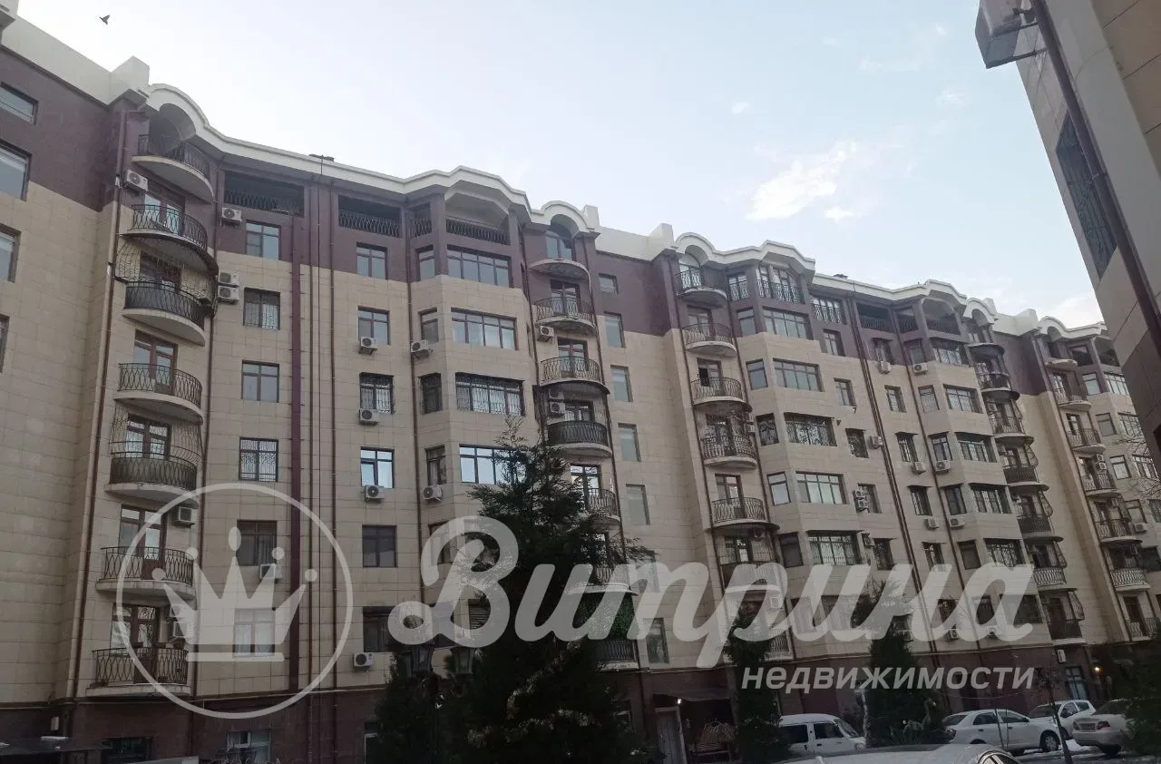 3-комнатная квартира в Ц-2 — 3