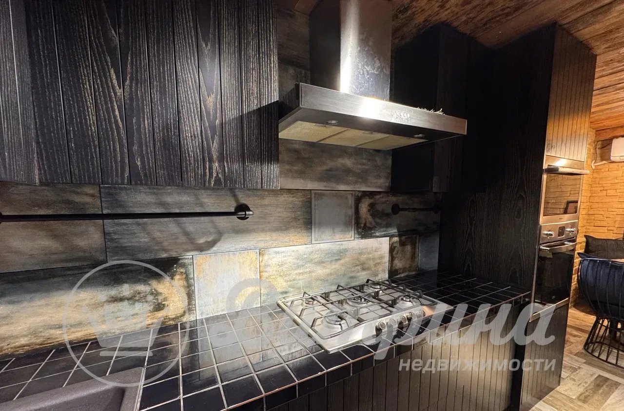2-комнатная квартира Новомосковская — 8