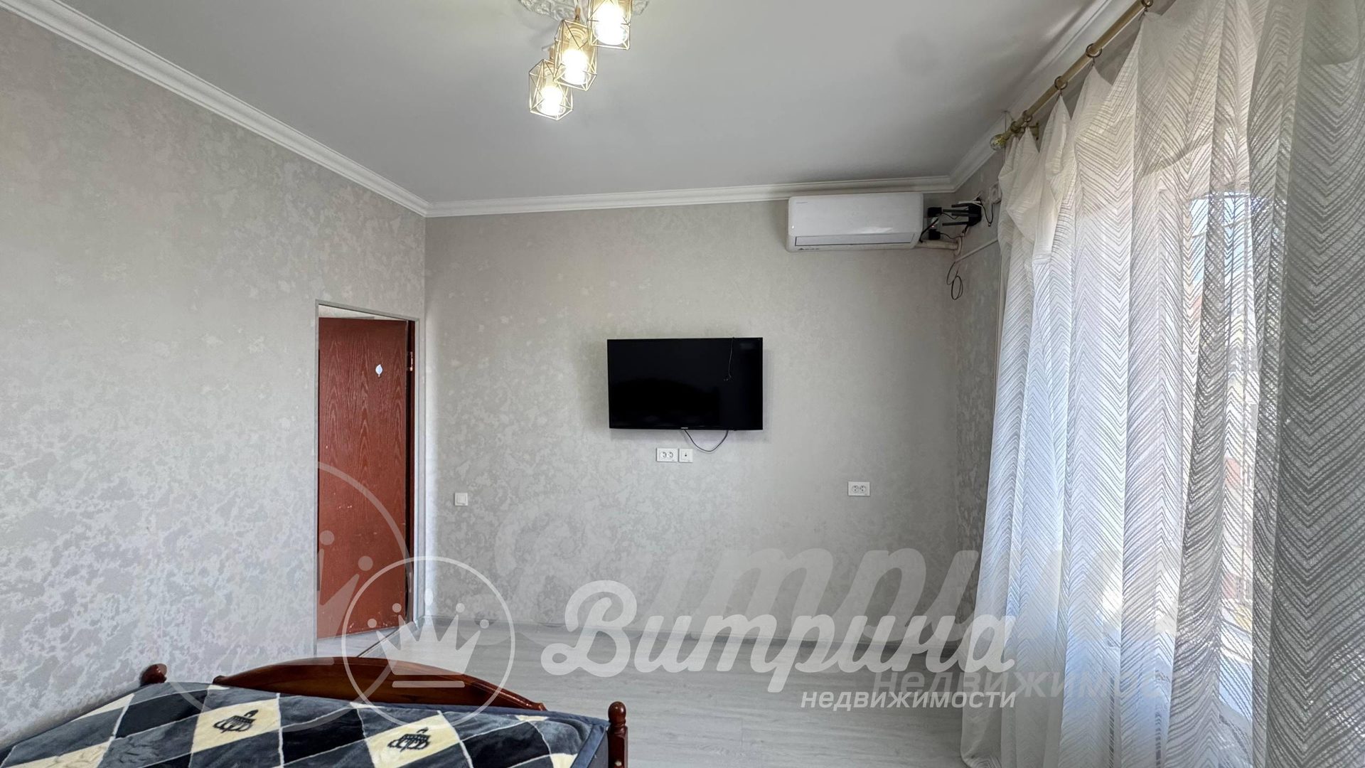1в2-комнатная квартира в Юнусабад 16 — 1
